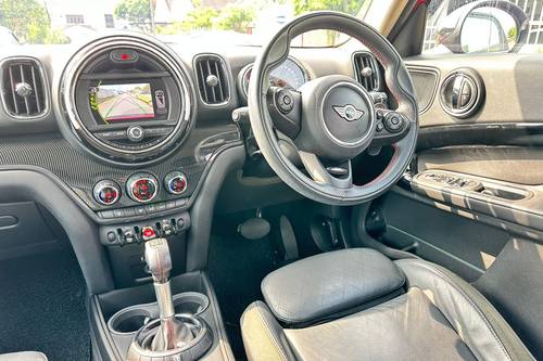 2017 MINI Countryman 1.6S JCW Terpakai